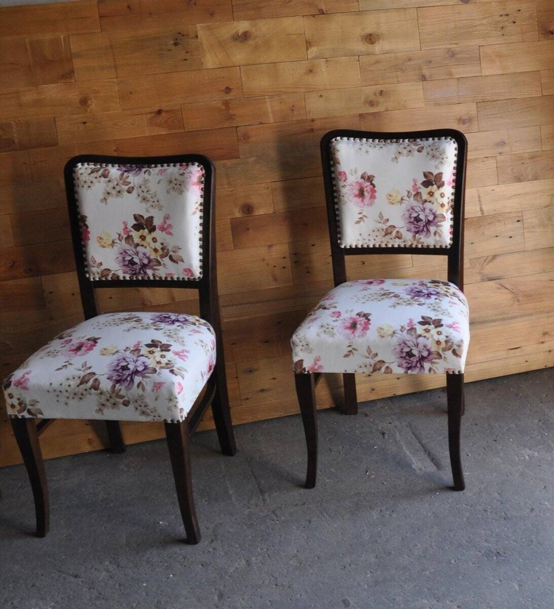 Set of 3 Art Deco chairs in multicoloured velvet with a dark wood frame — 1930s
