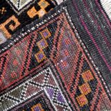 Tapis ancien de prière Baloutche fait main 66x104 cm en laine - 1C1045