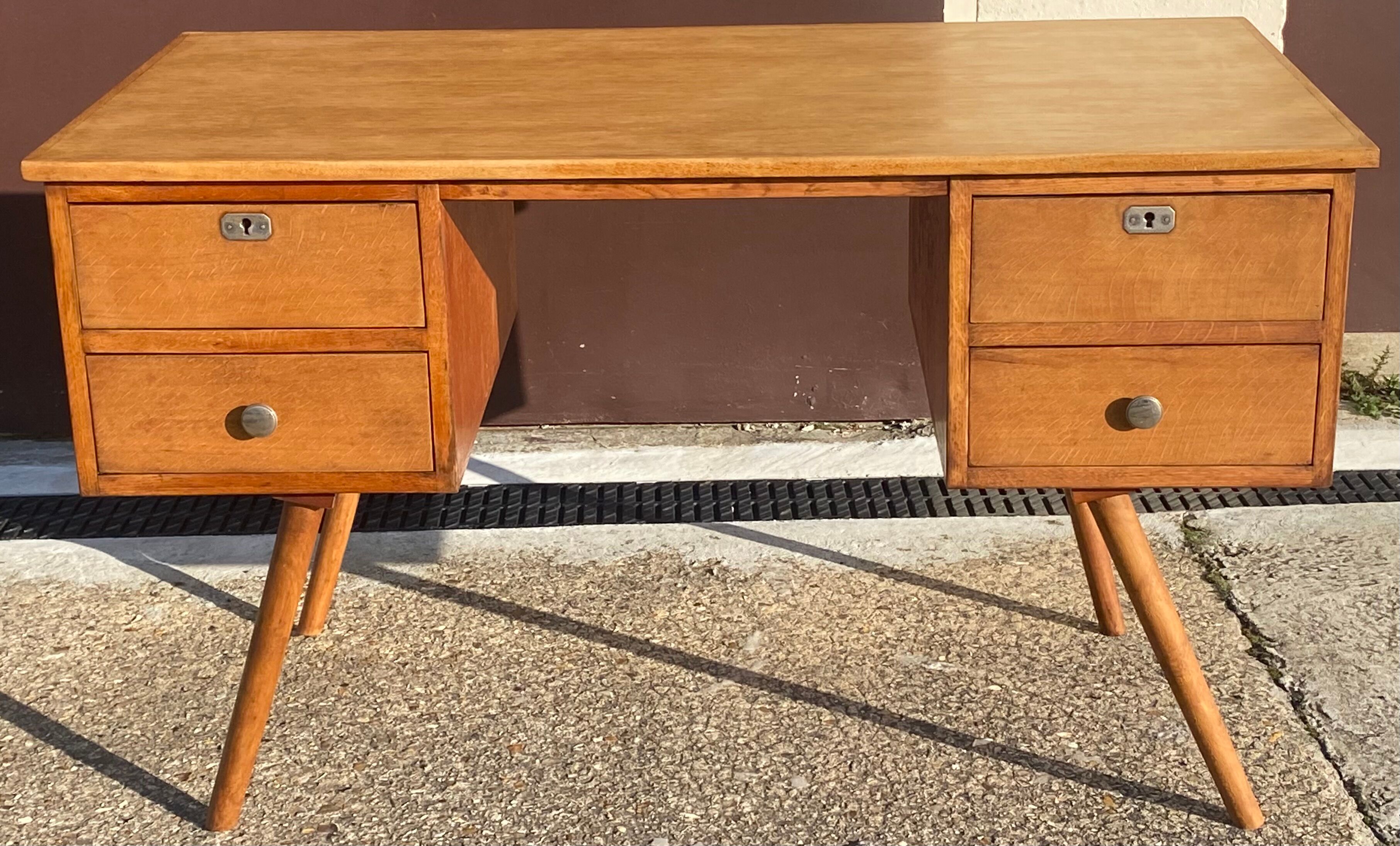 Oak desk 50s compass