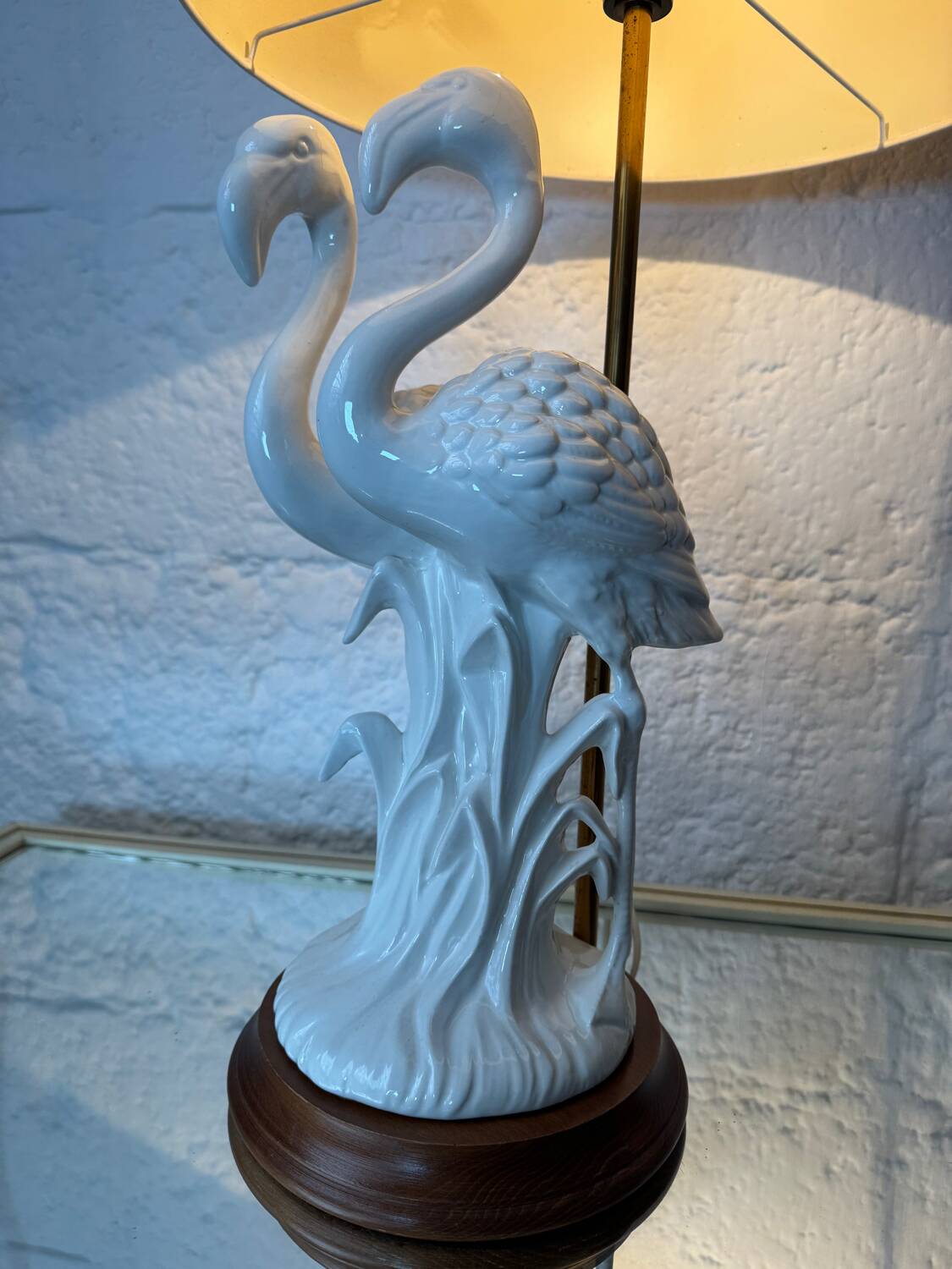 Porcelain lamp with pink flamingos from the 1980s.