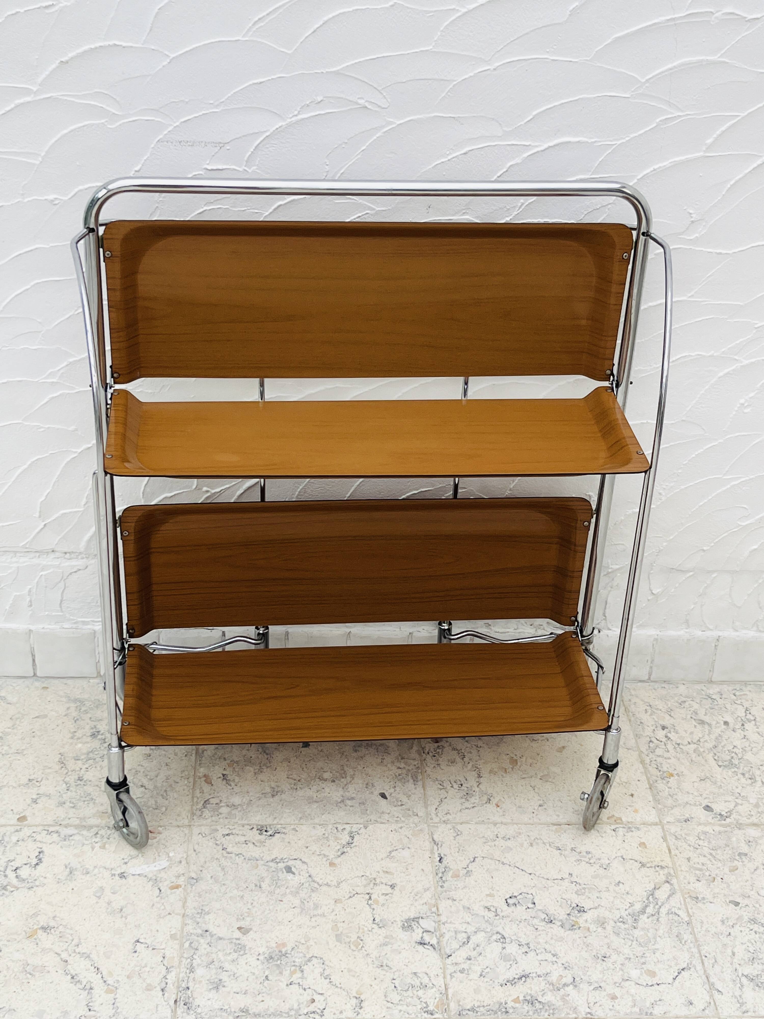 Folding table Bremshey Dinett in chrome and vintage wood