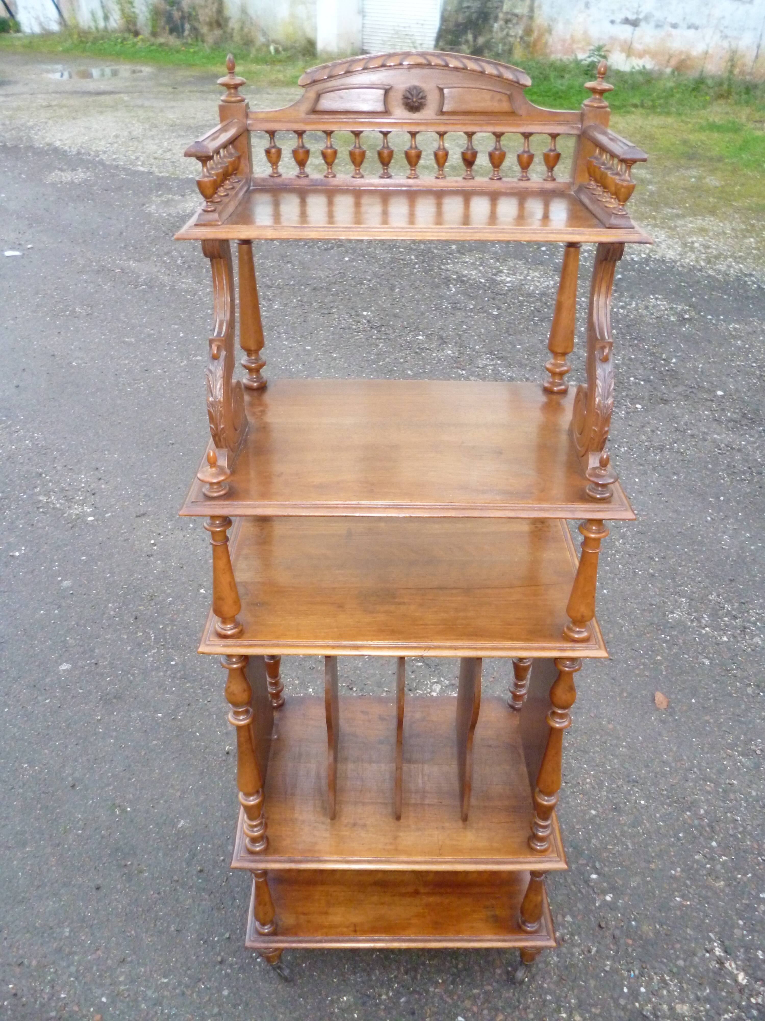 Sheet metal shelf cabinet