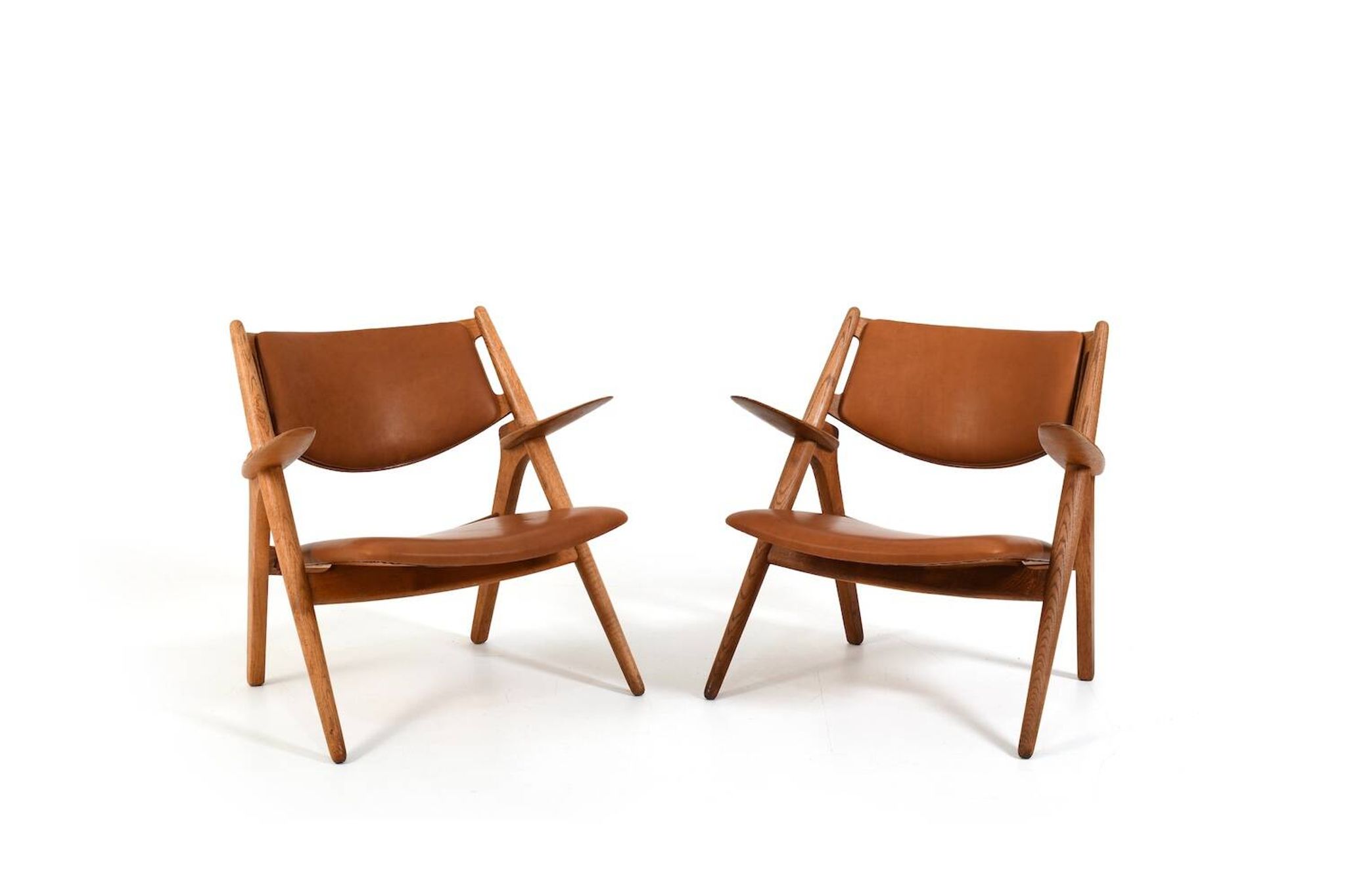 Early Pair CH-28 Oak Easychairs by Hans J. Wegner