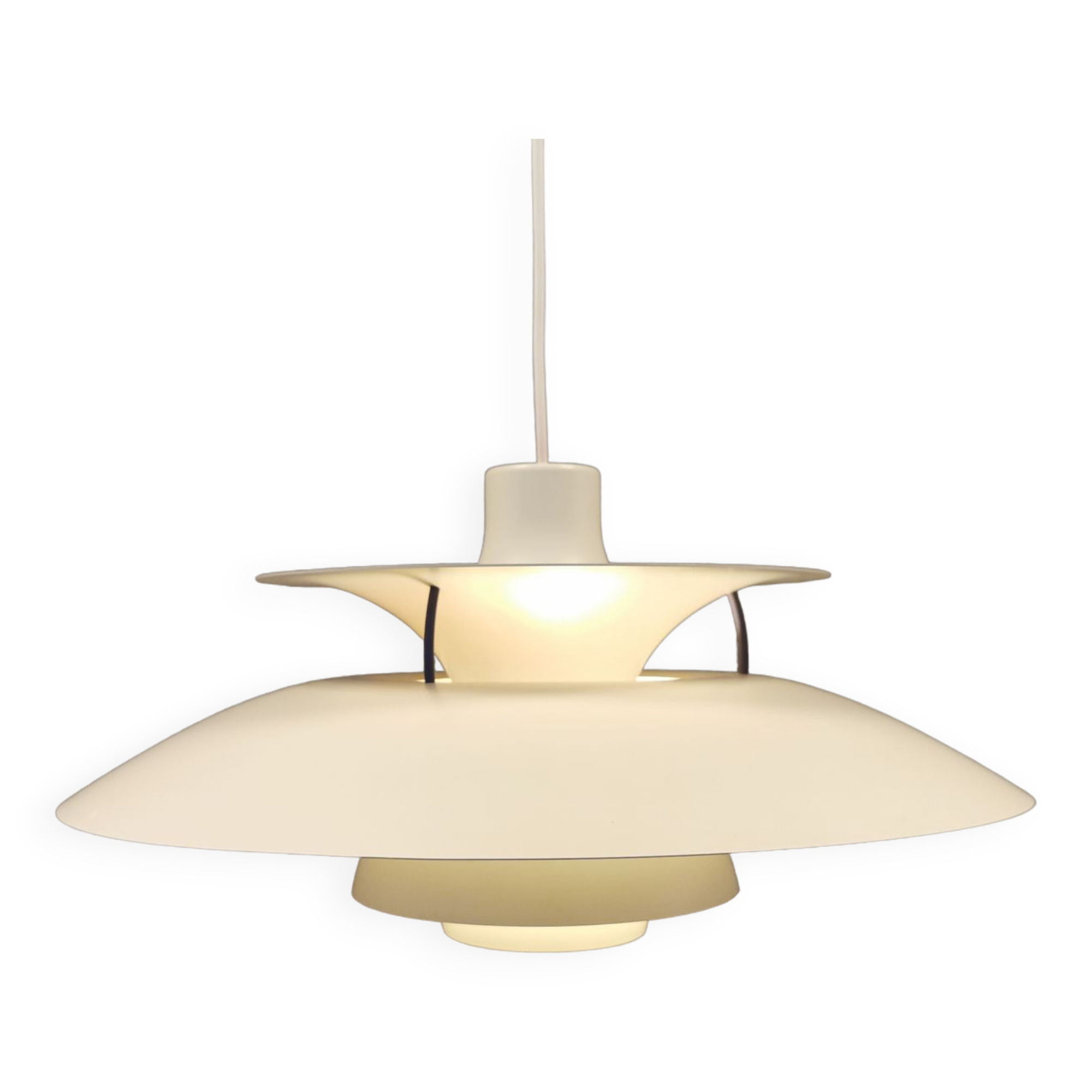 PH 5 hanging lamp, designed by lamp master Poul Henningsen (PH) and produced by Louis Poulsen