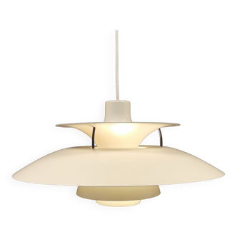 PH 5 hanging lamp, designed by lamp master Poul Henningsen (PH) and produced by Louis Poulsen