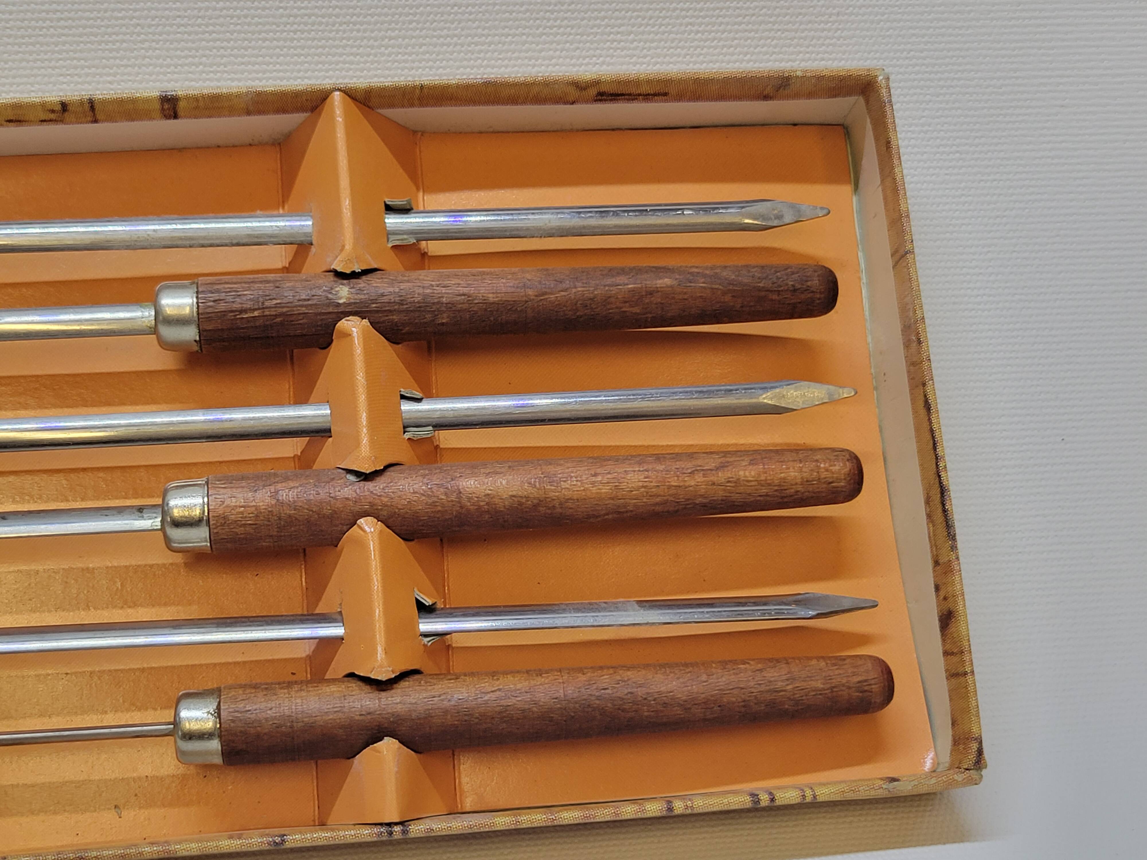Set of 6 vintage skewers in stainless steel and wood in their box