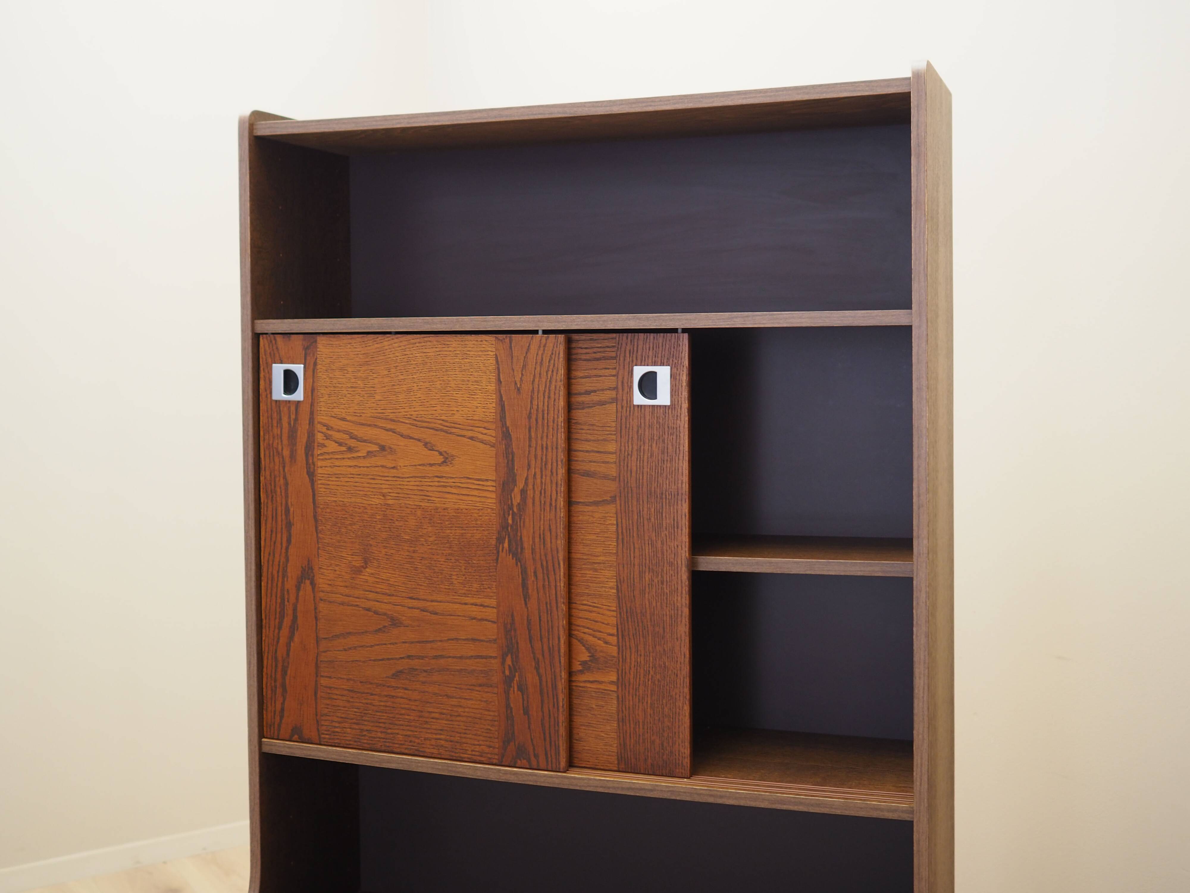 Oak bookcase, Danish design, 1970s, production: Denmark
