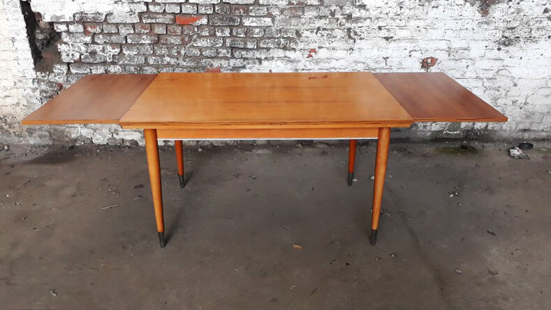 Vintage dining table with extensions