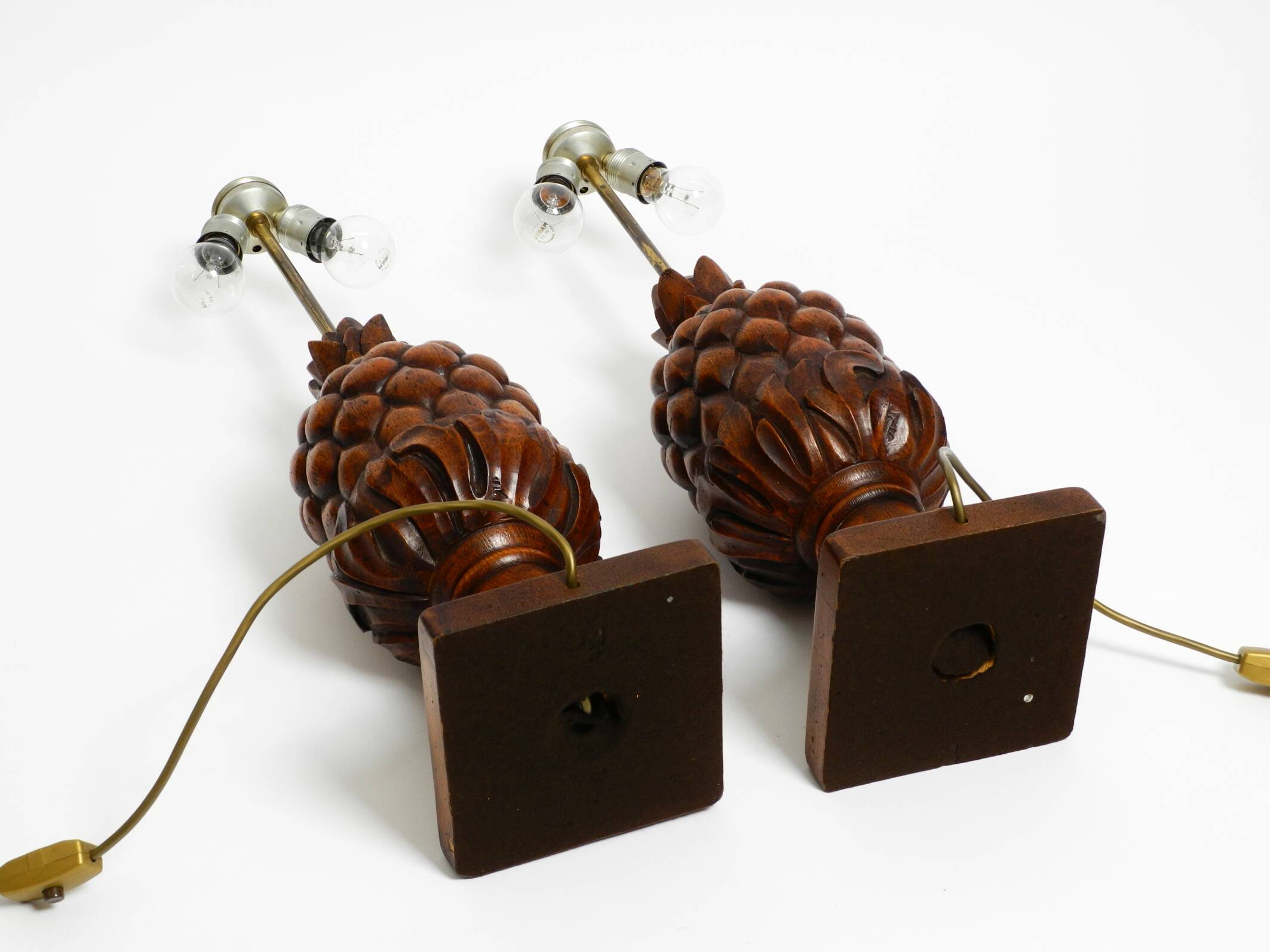 Pair of very decorative large Mid Century Modern "Pineapple" table lamps ma