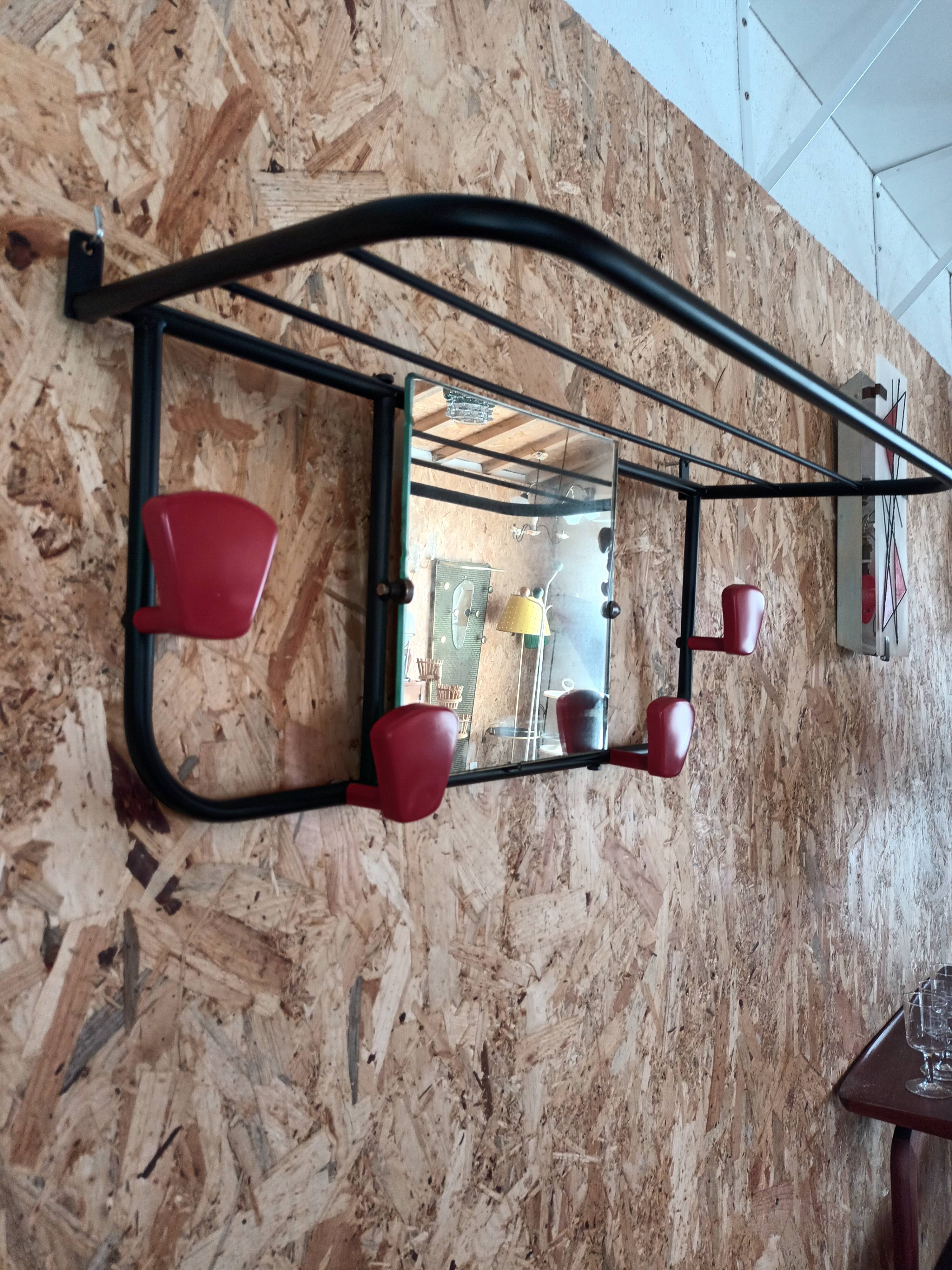 Wall coat rack