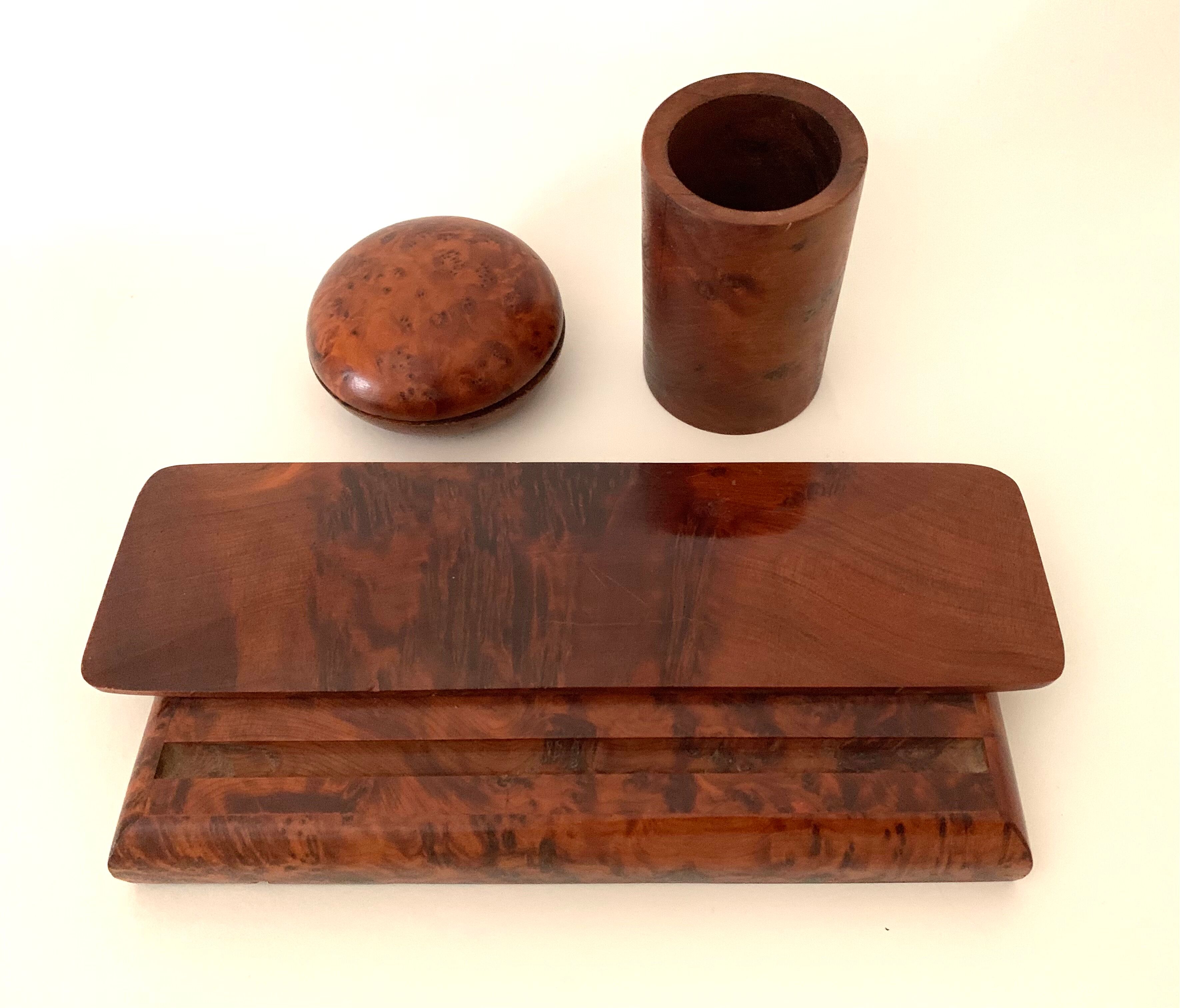 Walnut magnifying glass desk set