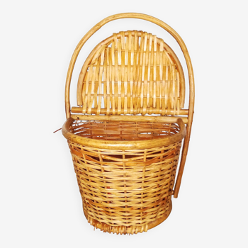 Vintage wicker basket