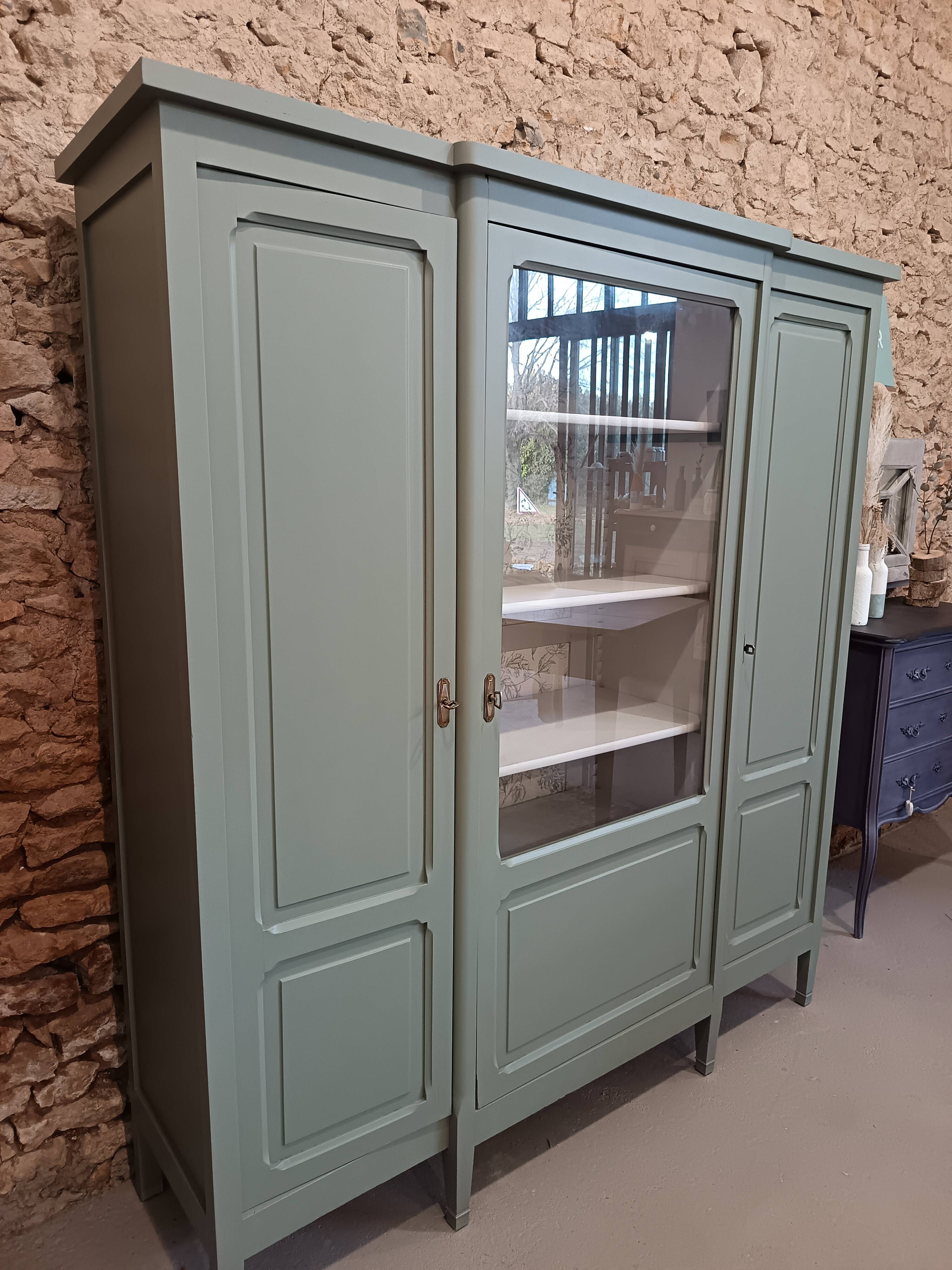 Bronze green display cabinet bookshelf