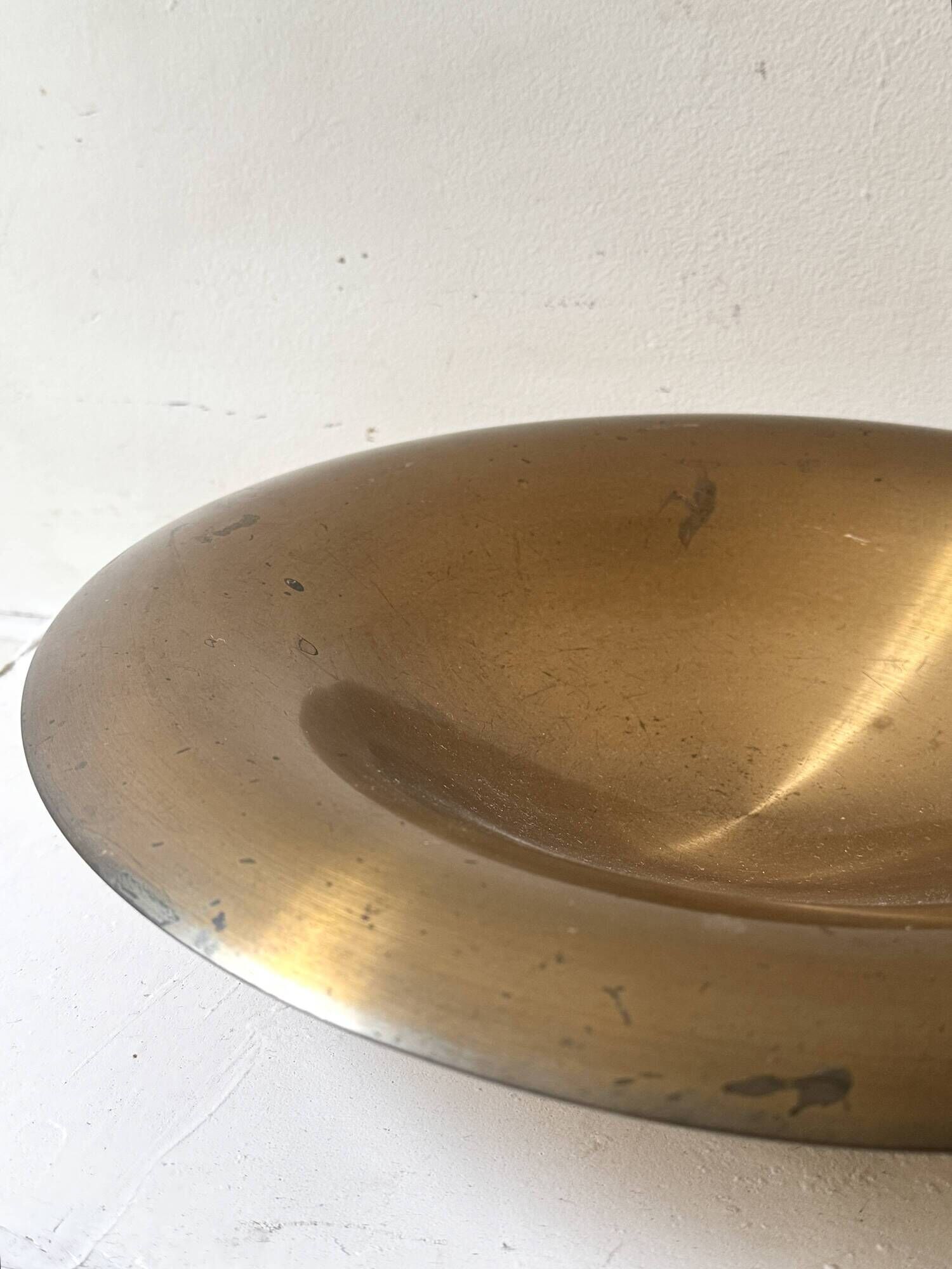 Large bowl / catch-all in genuine brass and signed