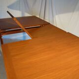 Scandinavian extendable rectangular table in blond teak