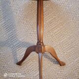 English style mahogany pedestal table