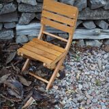 Rustic wooden folding children's chair
