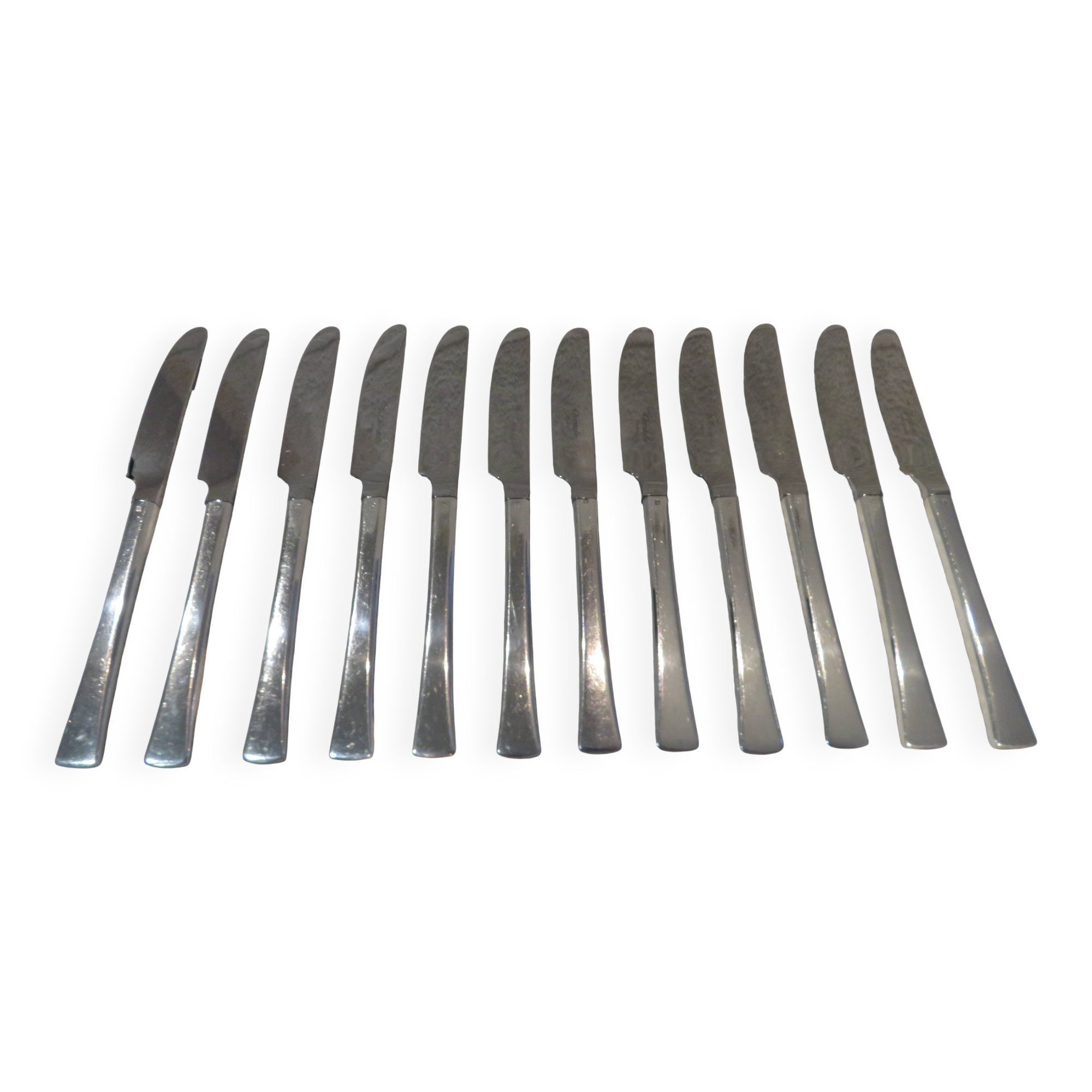 12 Christofle Concorde silver plated dessert knives, 19cm