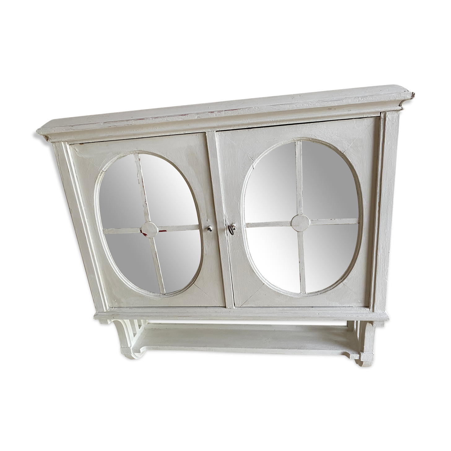 Old storage unit with mirror