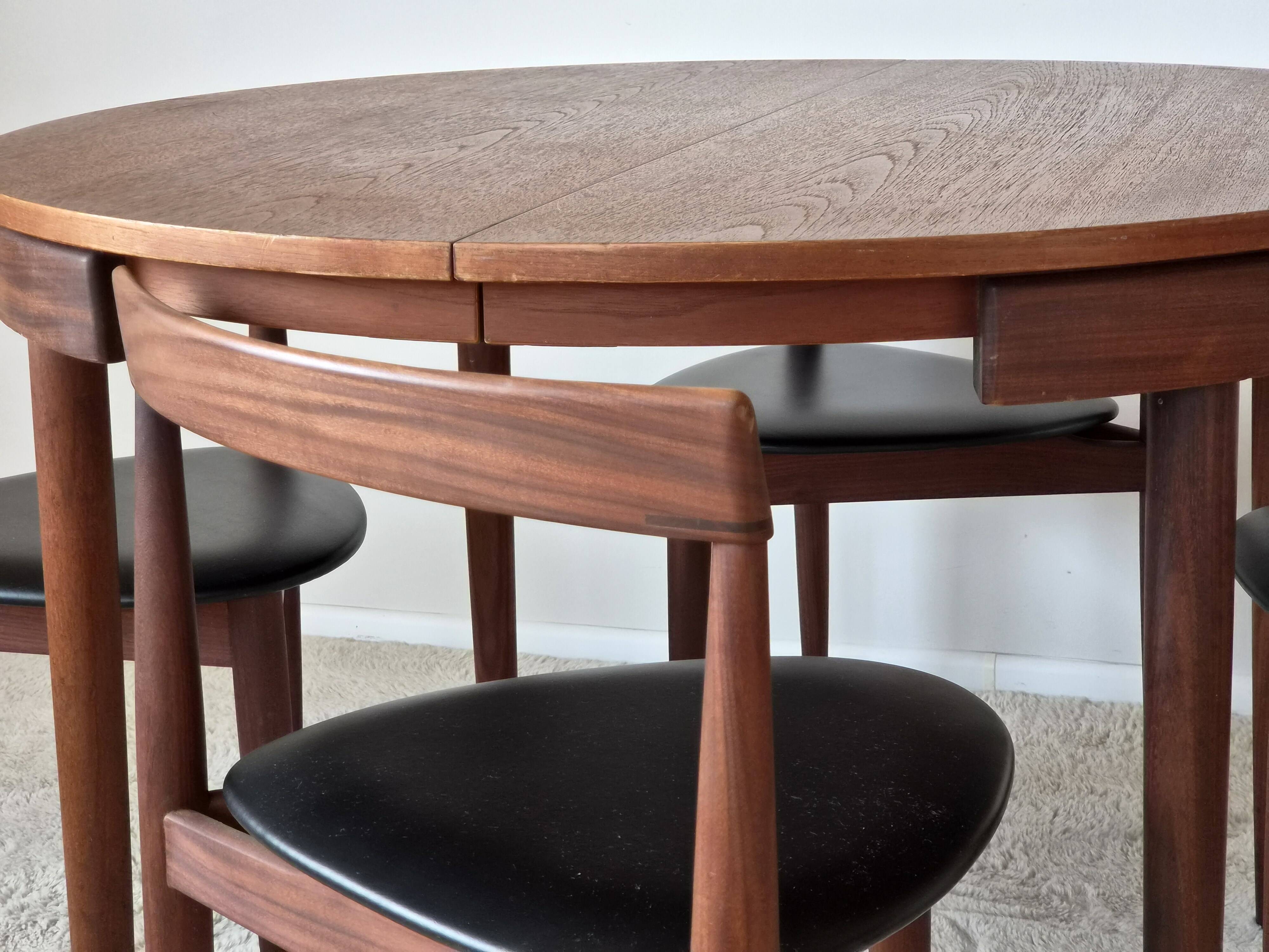 Roundette Teak Extendable Dining Set by Hans Olsen for Frem Røjle, Denmark