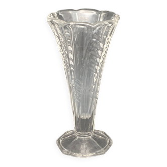 Vase en verre forme tulipe – 1024DA4