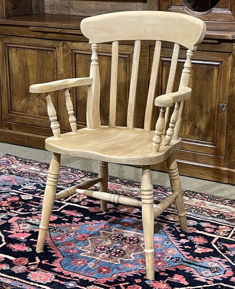 Fauteuil anglais en hêtre des années 1980