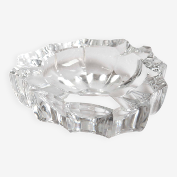 Cut triangle crystal ashtray