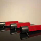 Tritico wall lamp Caltha designer Gianfranco Frattini lacquered in burgundy color, Italy 80's