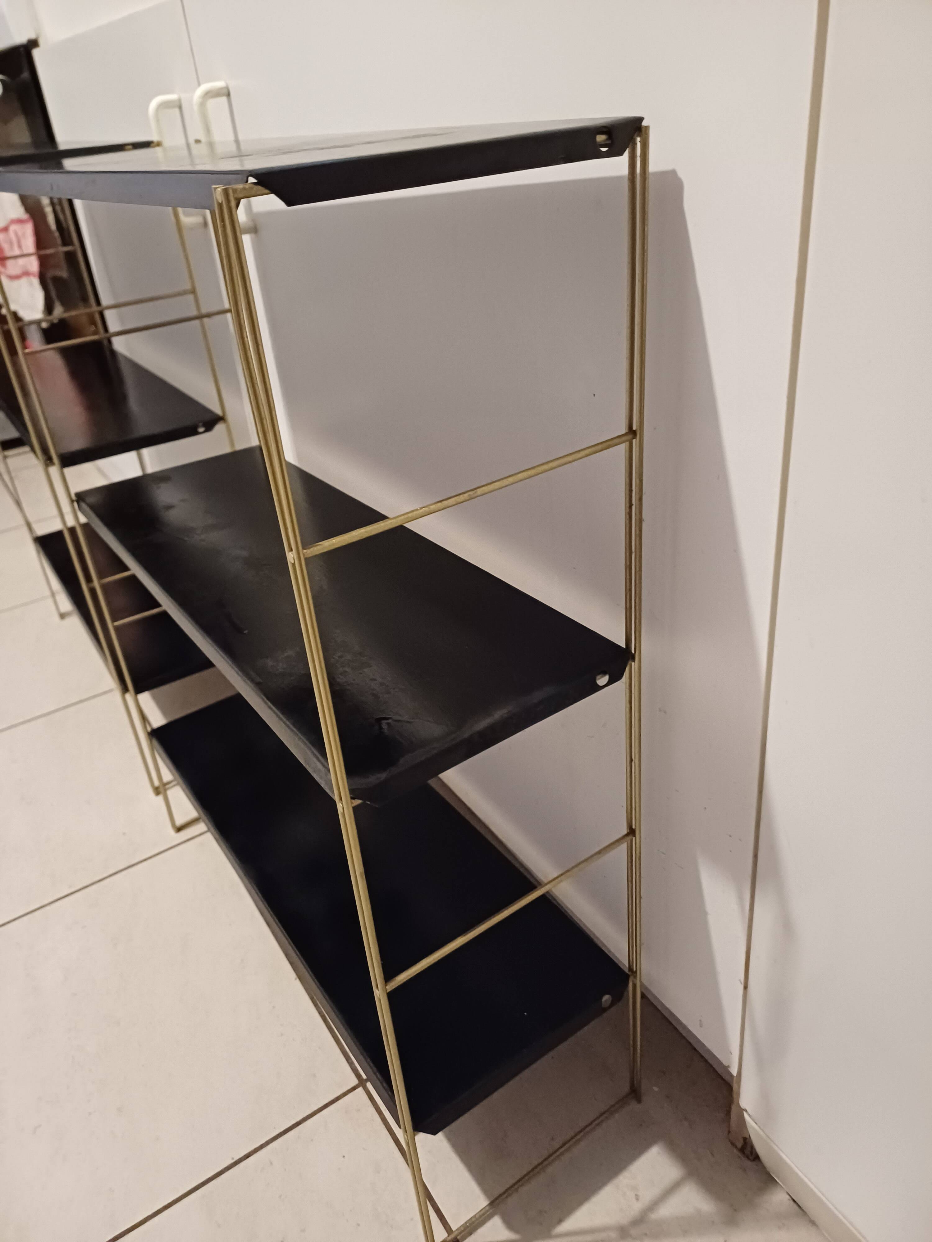 Pair of String Tomado shelves from the 1960s