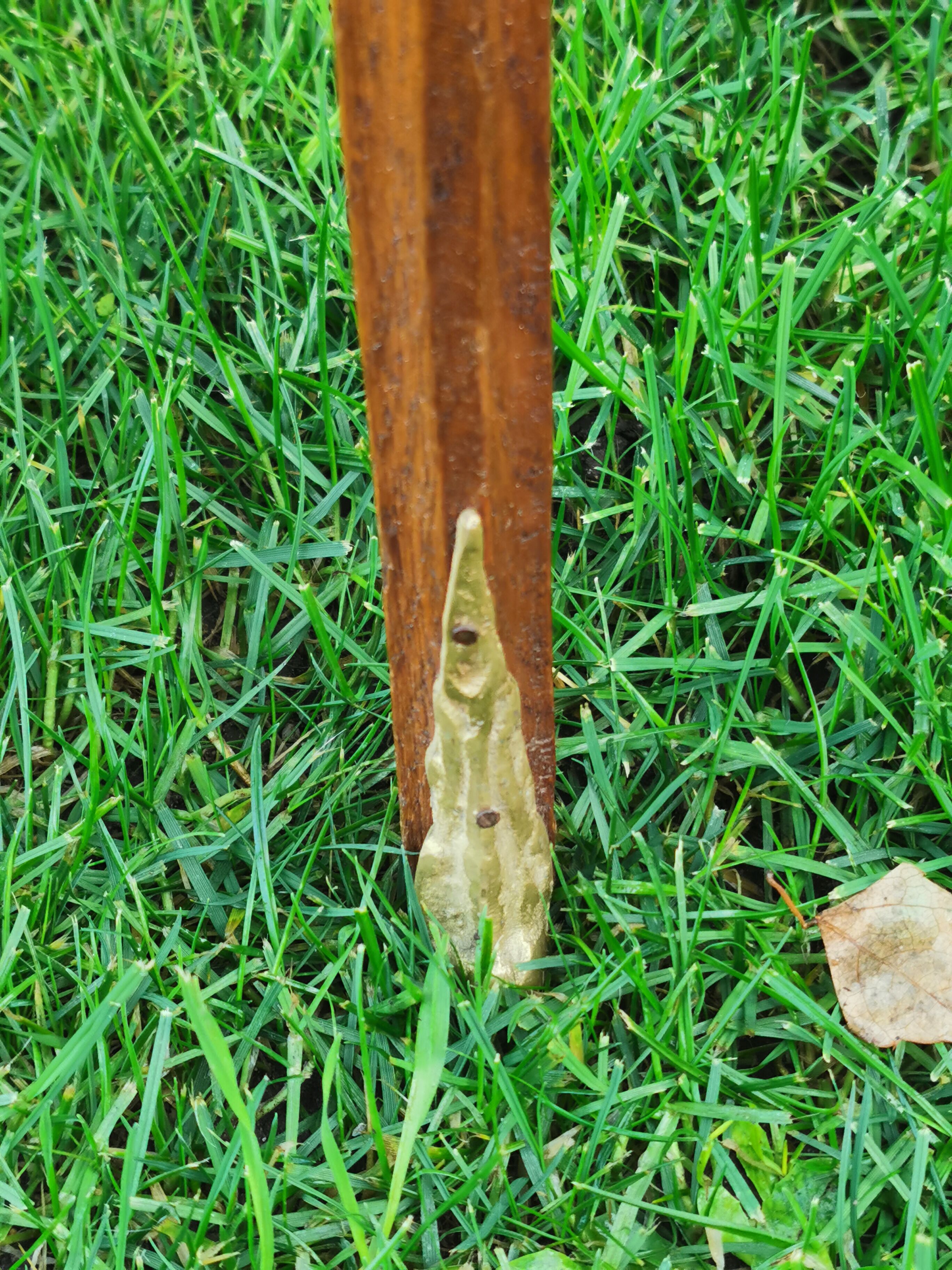 half-moon bedside pair in marquetry, bronze ornaments
