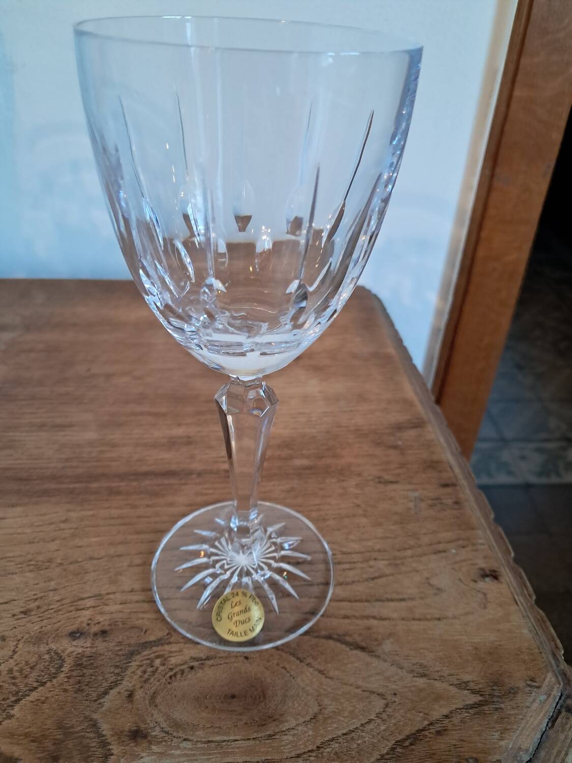 6 verres à vin en cristal de Lorraine neufs