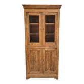 Wooden mesh linen cupboard