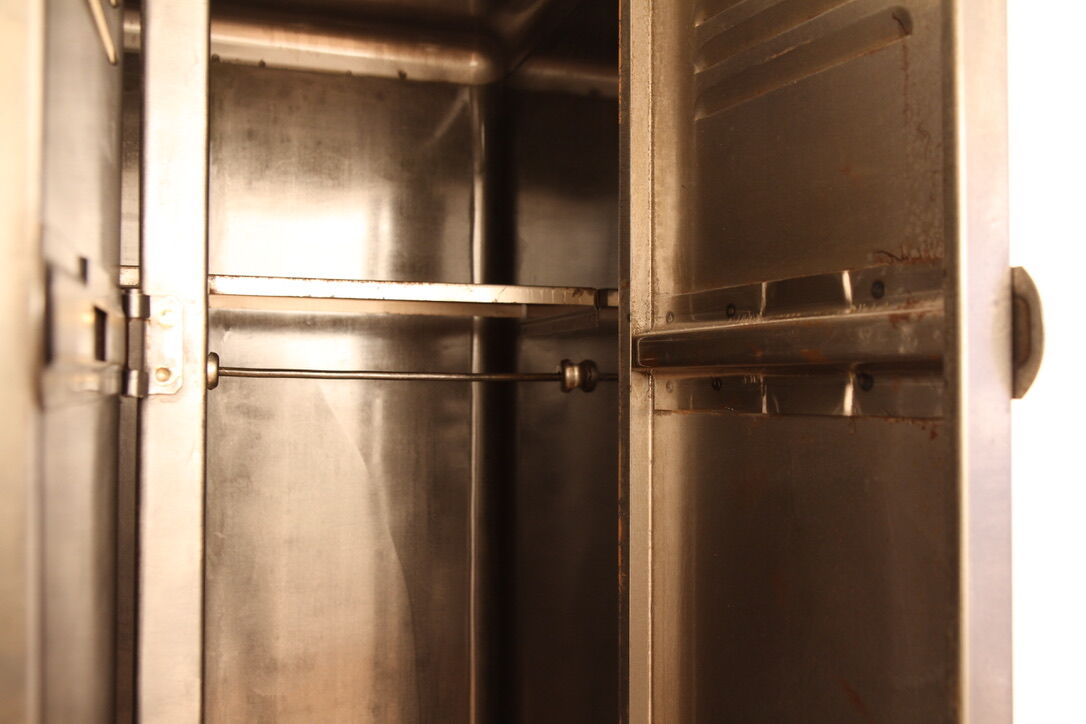 Industrial metal wardrobe 3 doors rounded corners