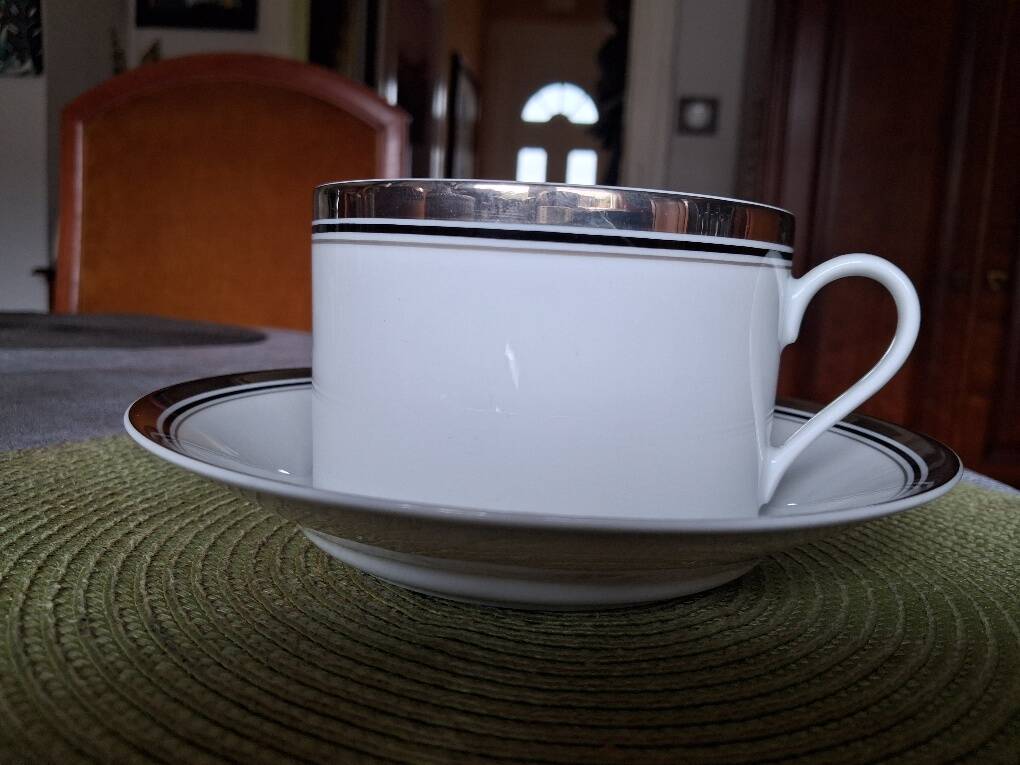 Large breakfast cup Design 1996 Ultra Platinum-silver