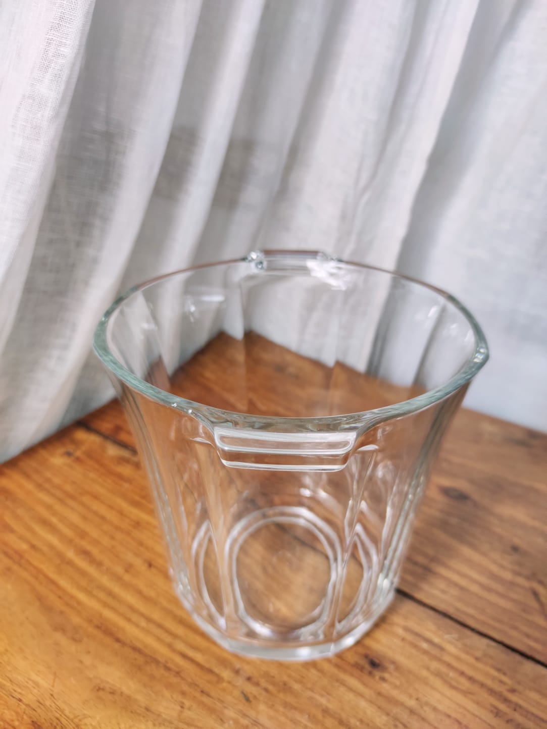 Glass champagne bucket