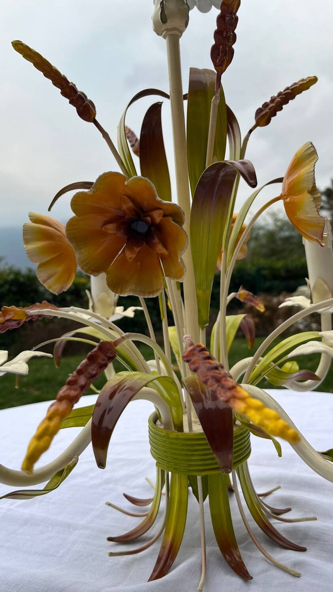 Lustre en métal blanc Italie années  60/70
