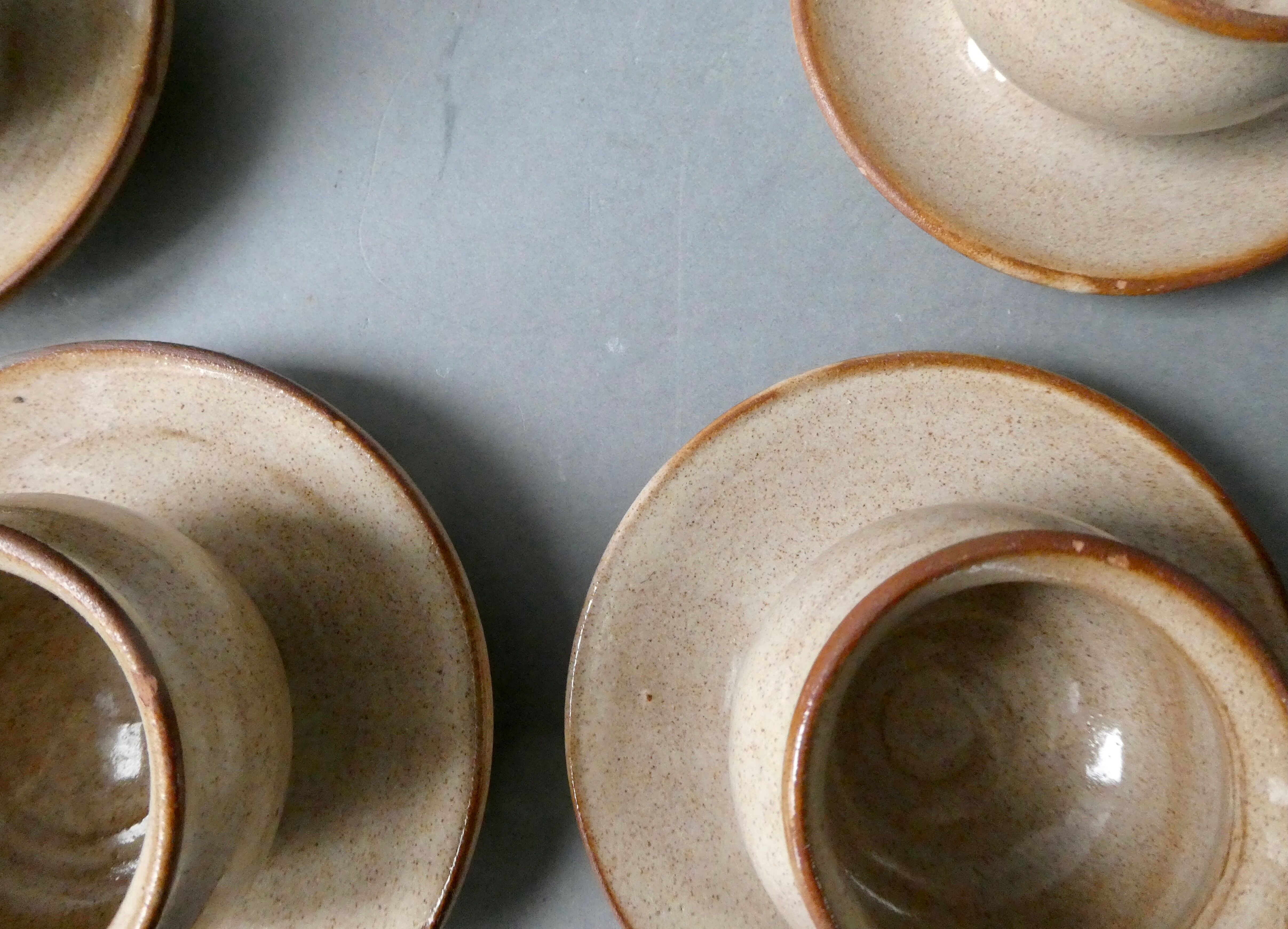 5 glazed stoneware shells, signed