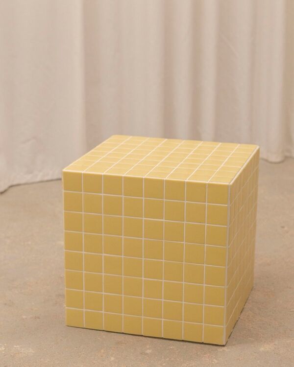 Table d'appoint medium cube