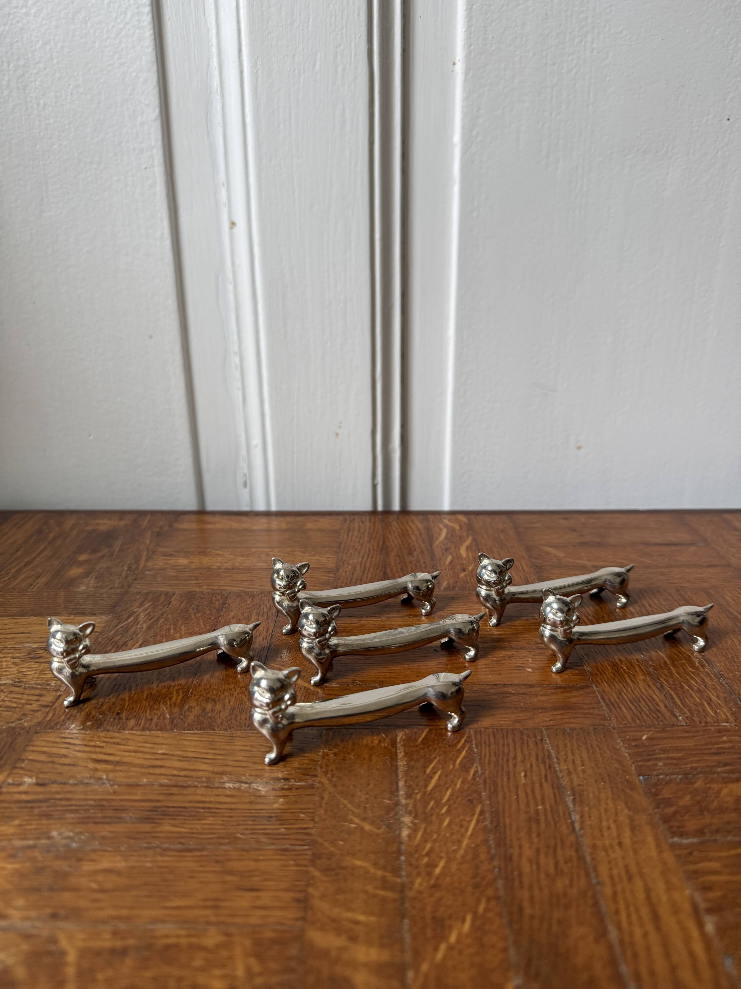 Set of 6 silver-plated cat knife rests