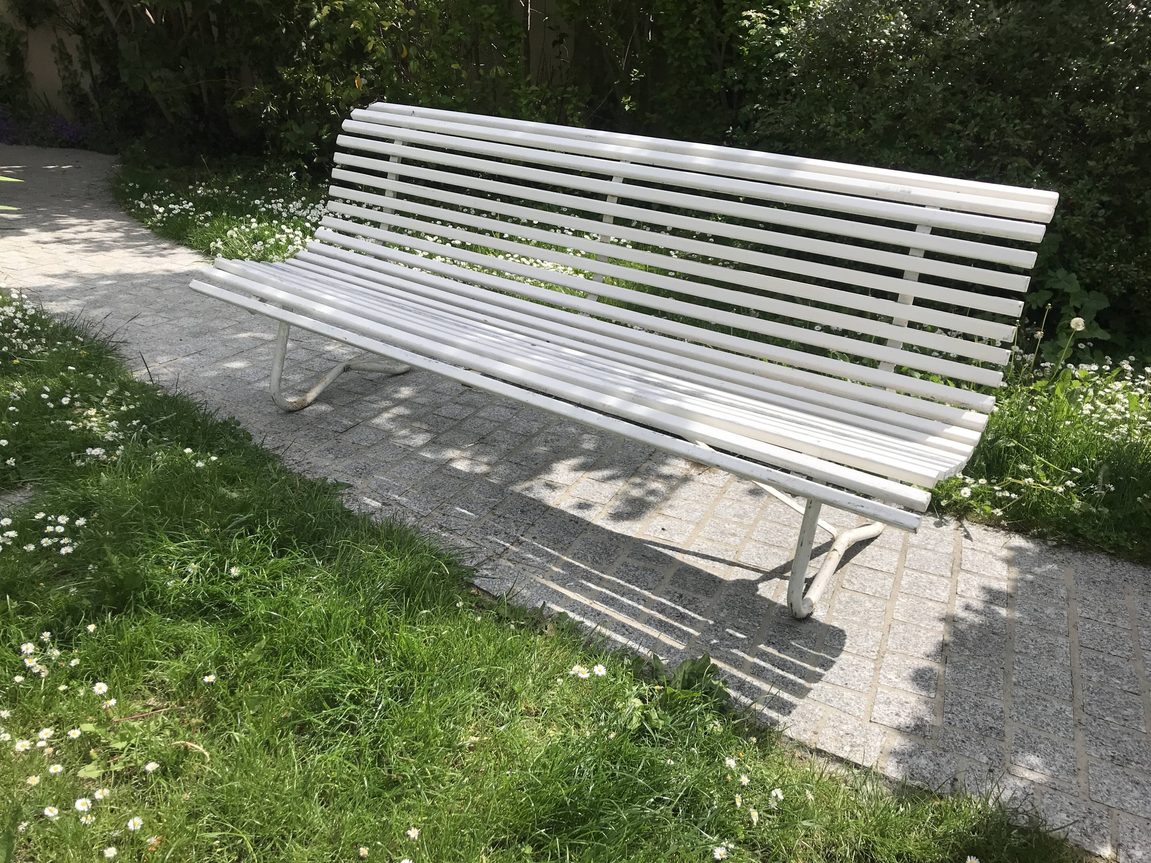 White metal Garden Bench and wooden slats 1970
