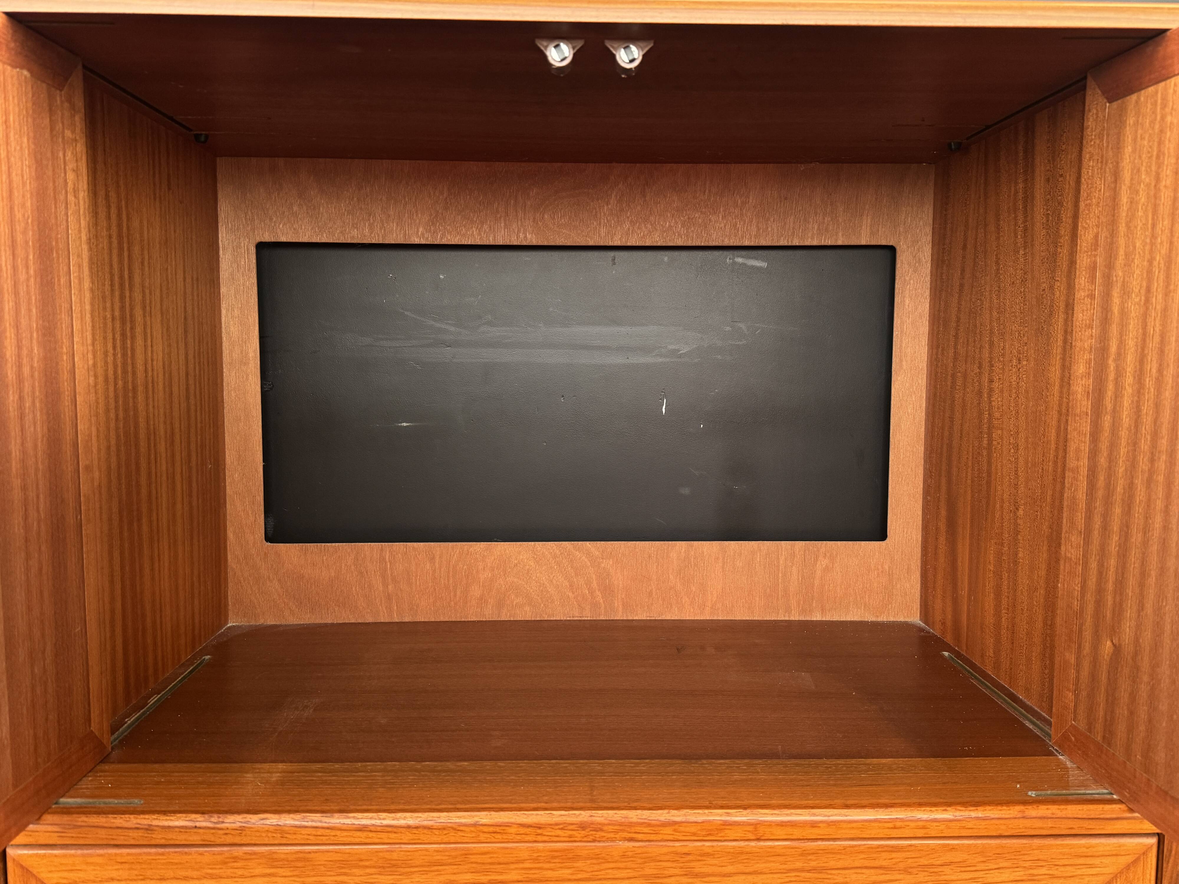 Vintage teak TV unit – G-Plan – 1960s