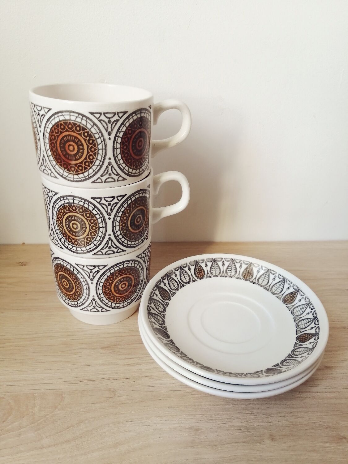 Tasses vintage