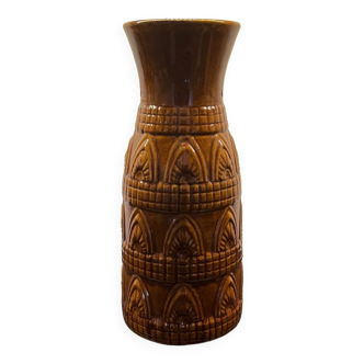 Brown "ethnic" vase