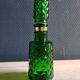 Carafe à whisky vintage en verre vert moulé pointe de diamant