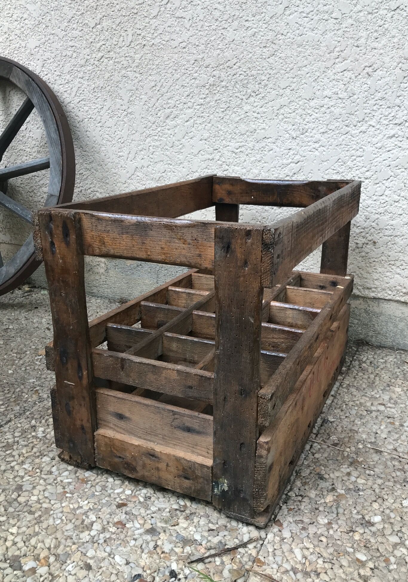 Old wooden bottle box