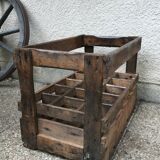 Old wooden bottle box