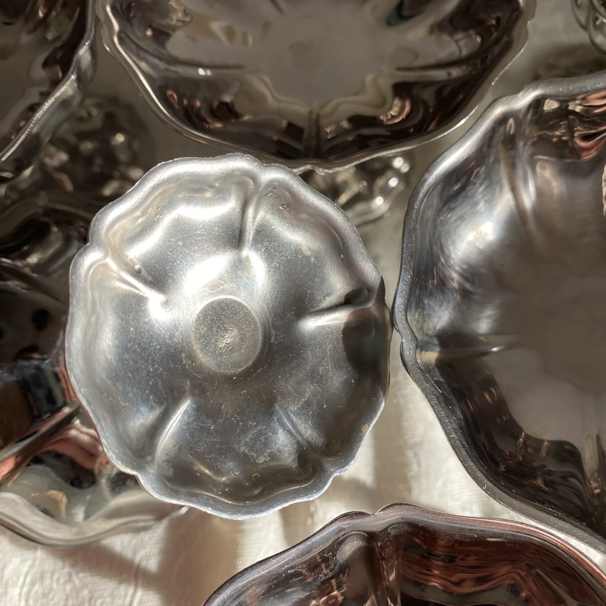 Vintage stainless steel footed bowls