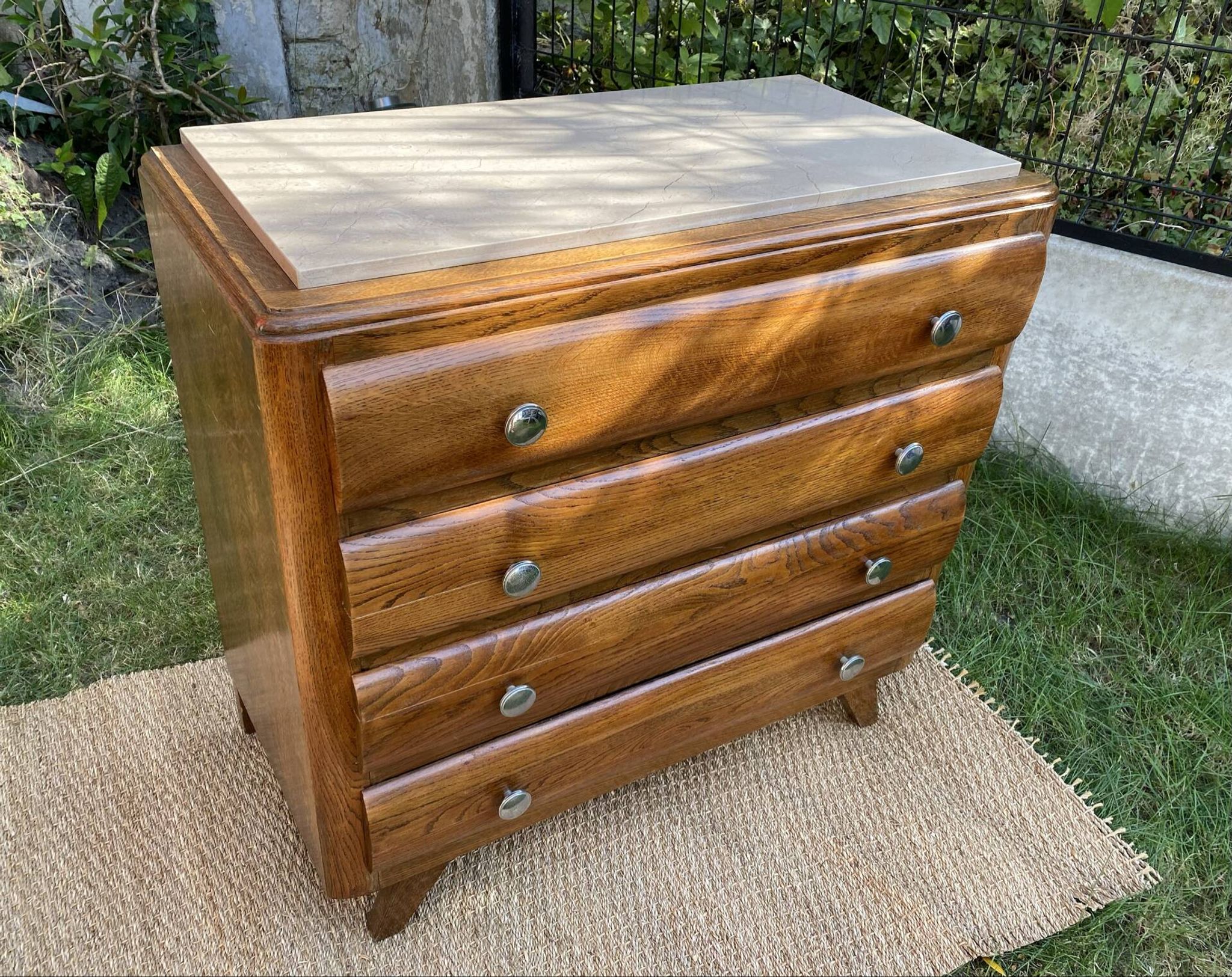 Compass leg chest of drawers