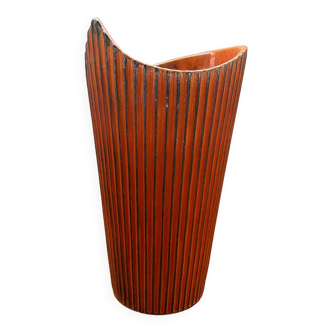 Saint Clement ceramic vase