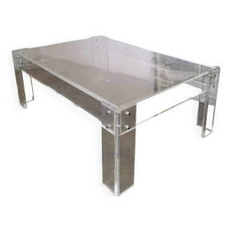 Large lucite coffee table, plexiglass from the 80s